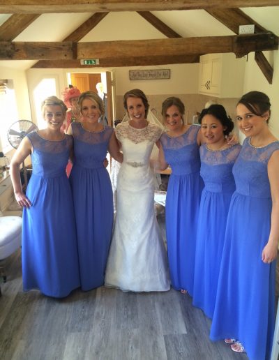 bride Laura and her bridesmaids